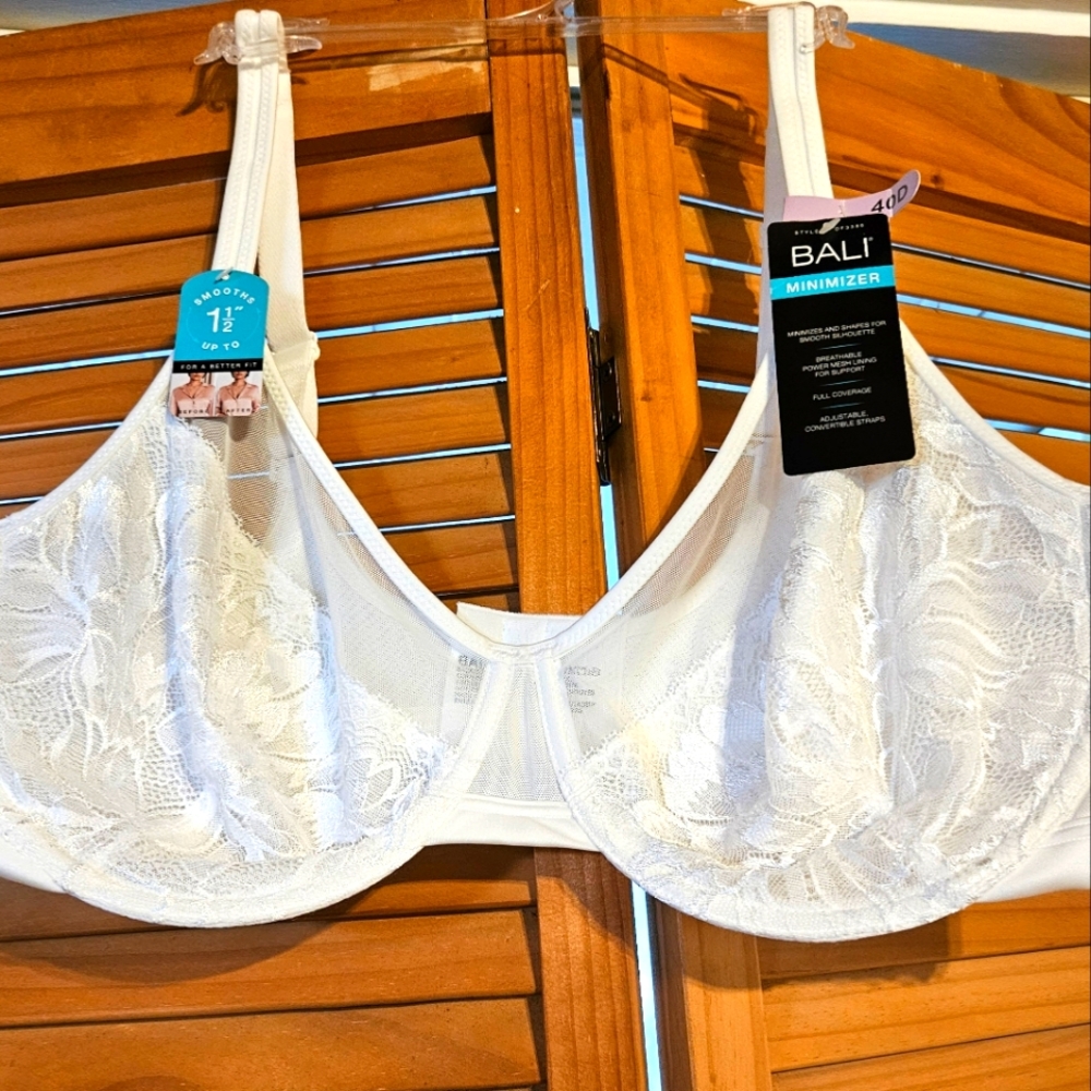 Bali One Smooth U Minimizer Underwire Elegant White Lace Size 40D